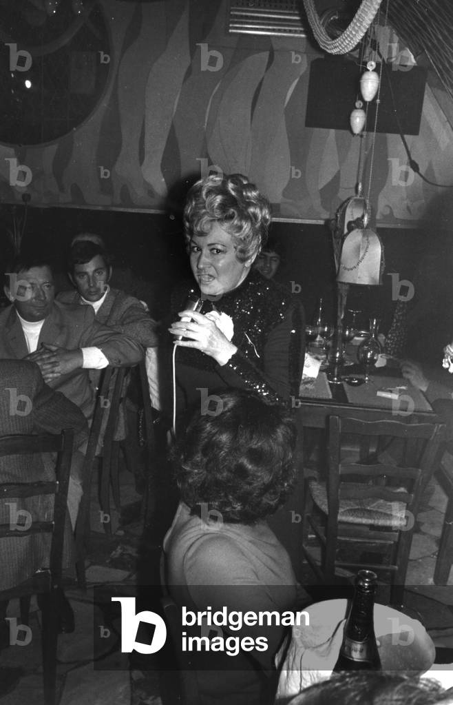 25 Anni di Song Sfor Lina Margy in Nice Cabaret, Febbraio 1969 (foto in b/n)