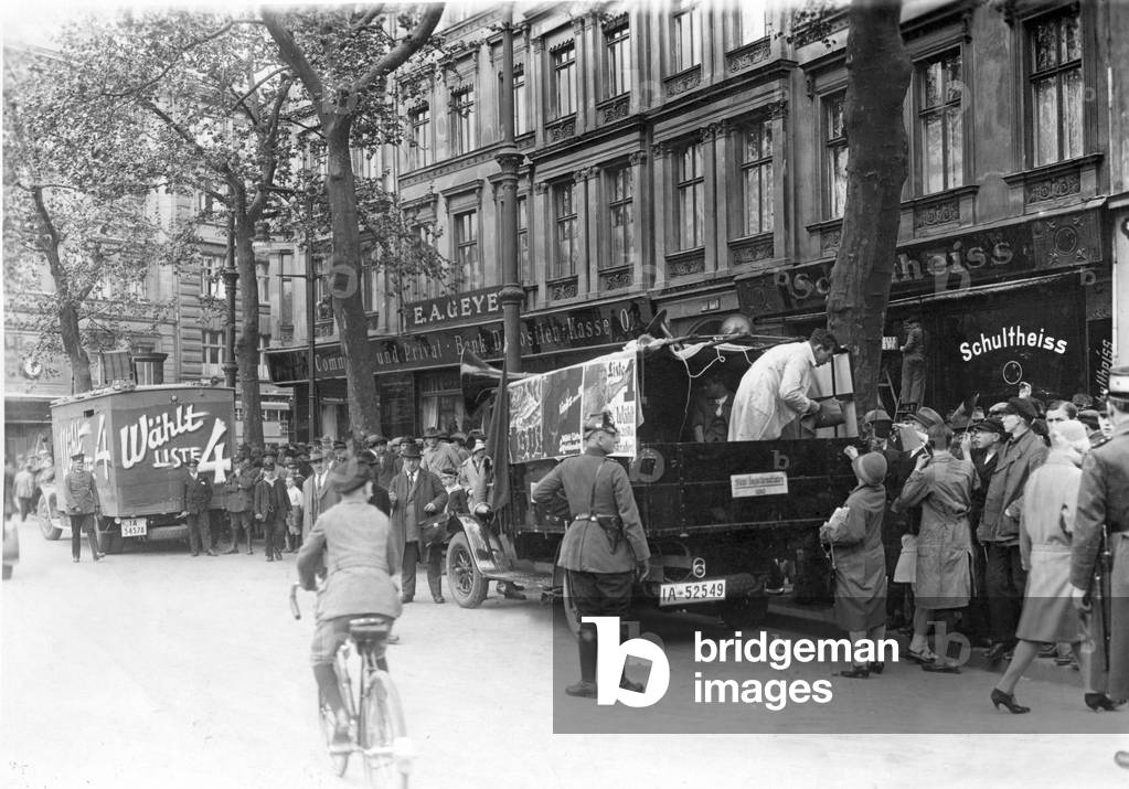 Image of Election campaign before the Reichstag elections in Berlin, 1928