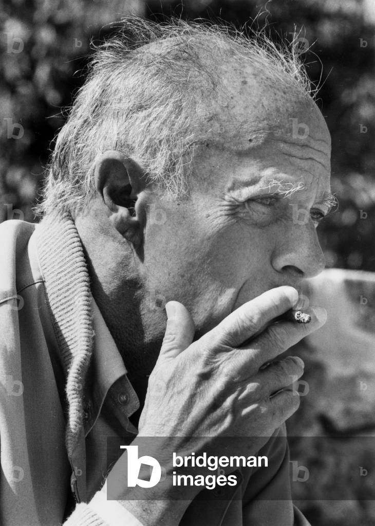 Image of Photography depicting Claude Simon by Louis Monier, b/w