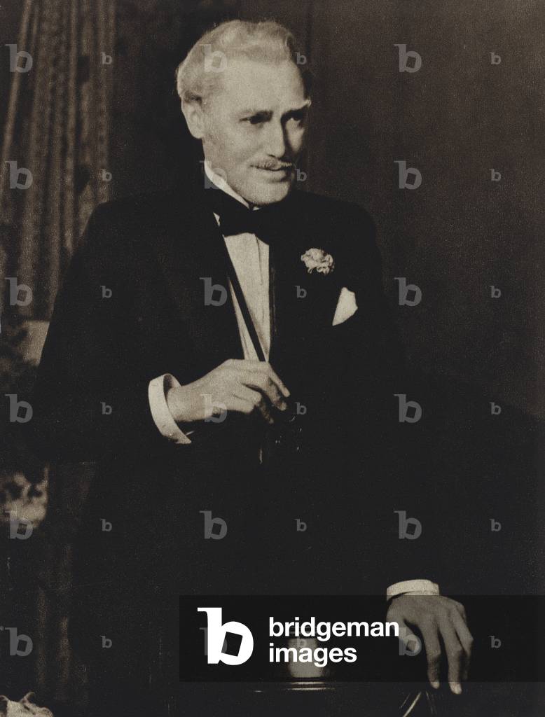 Leon Quartermaine nel ruolo di Mr Coade in Caro Bruto, J M Barrie (foto b/n)