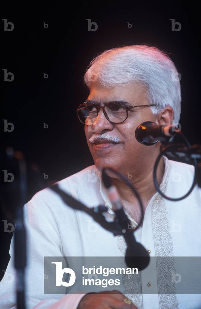 Sajan Misra auftritt bei (Foto)