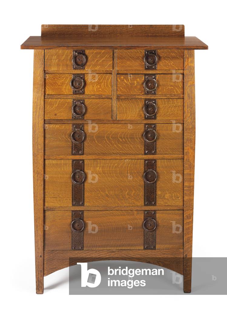 Cassettiera, modello n. 913, 1910-12 (rovere, faggio, rame e ferro)