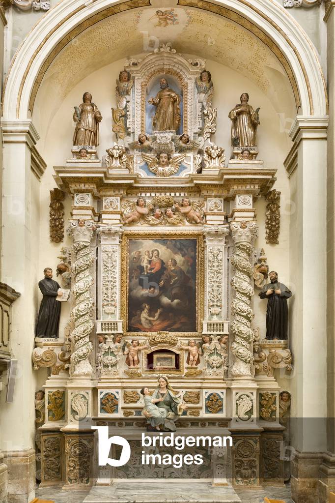 Chiesa del SS Salvatore, interno, Altare di S. Anna, Poggiardo, Lecce, Puglia (photo)