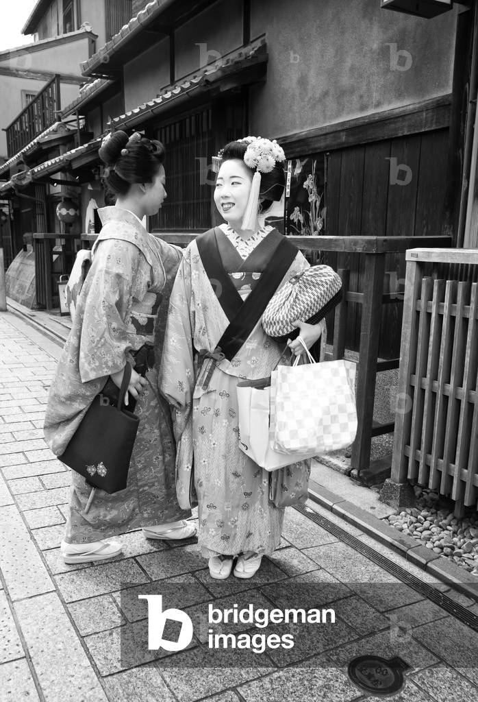 Scena di strada di Kyoto, Giappone (foto in b/n)