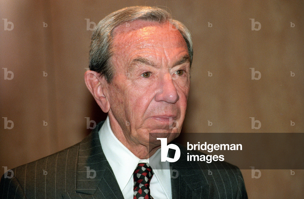Bild von Fotografie "Außenminister Warren Christopher (USA) während seines Besuchs in Bonn 006 kbneg xng 1996 