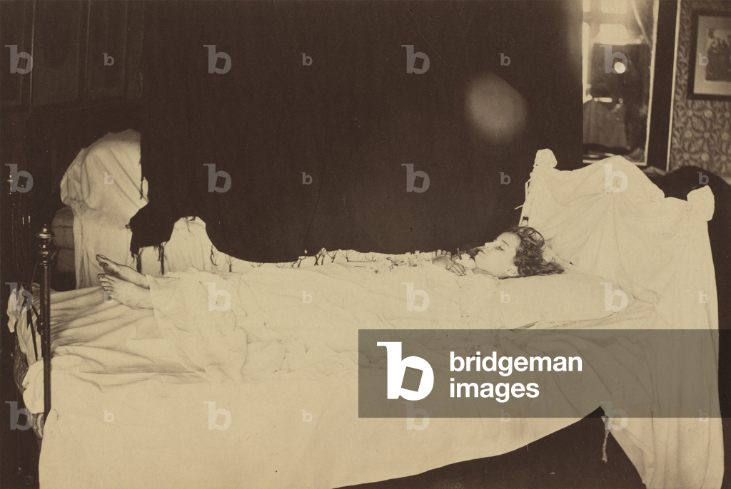 Immagine di Fotografia "Studio sul letto di morte di Adeline Grace Clogstoun" 1872 di Julia Margaret Cameron