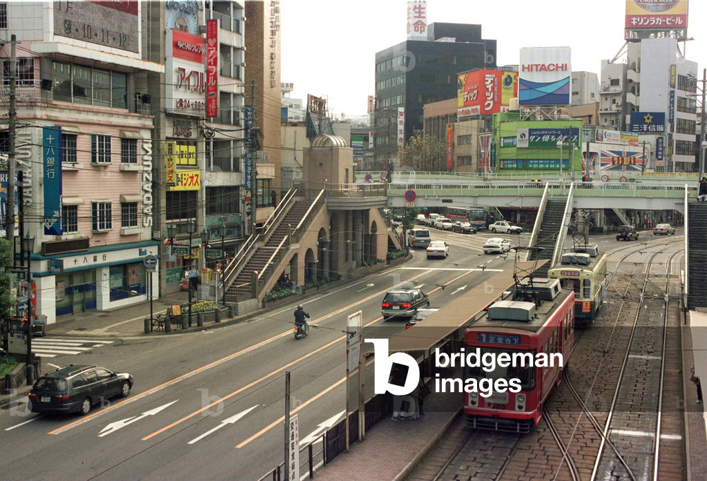 Immagine di Fotografia "Tram a Nagasaki (1999) (foto)" 1999 di Kristina Eriksson
