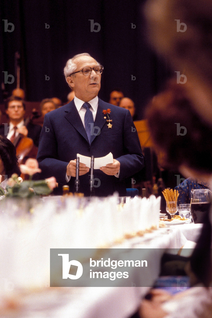 Image of Photography depicting Erich Honecker (GDR state and party leader) gives a speech on the occasion of .