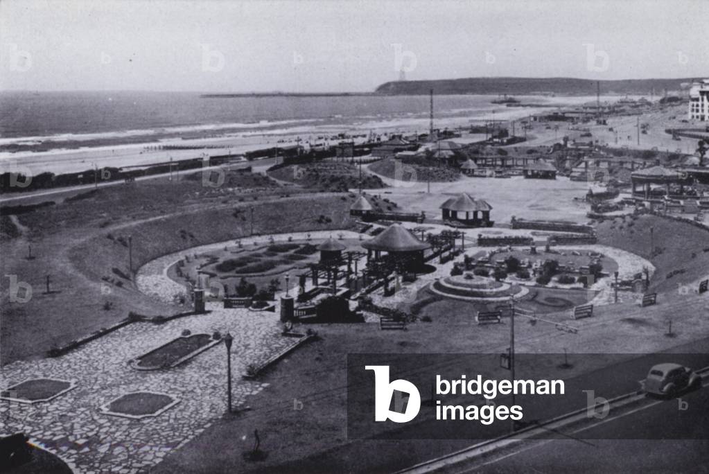 Durban Beach and Amphitheatre (b/w photo)