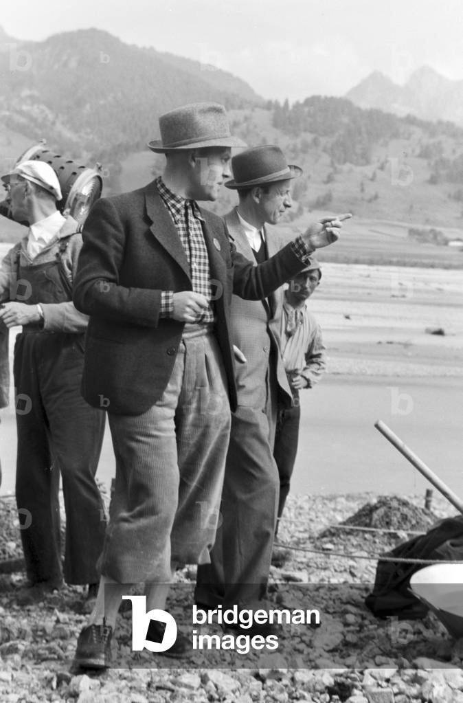 Bild von Fotografie "Drehprogramm zum Film“ Gold in New Frisco“", b/w
