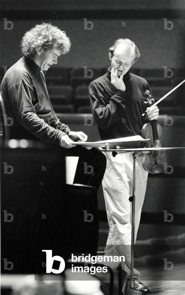 Bild von Fotografie "Simon Rattle und Thomas" von Suzie Maeder