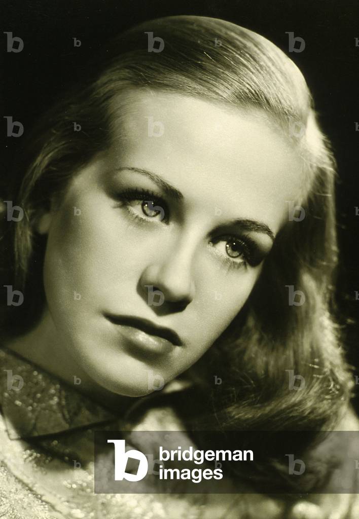Hildegarde Neff, c. 1952 (photo)