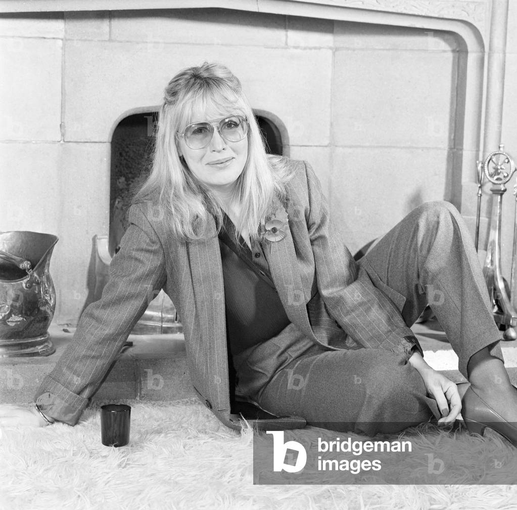 Cynthia Lennon, poses for photographs, 10th November 1984 (b/w photo) by