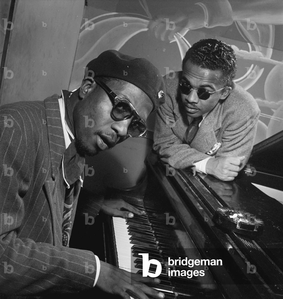 Immagine di Fotografia "Thelonious Monk (1917-1982) Compositore e pianista americano con Howard McGheeat Minto
