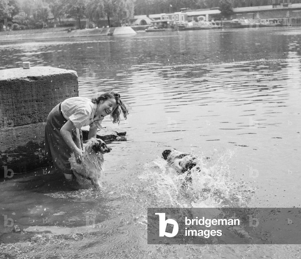 Bild von Fotografie "Hitze in Paris" 1950, b/w