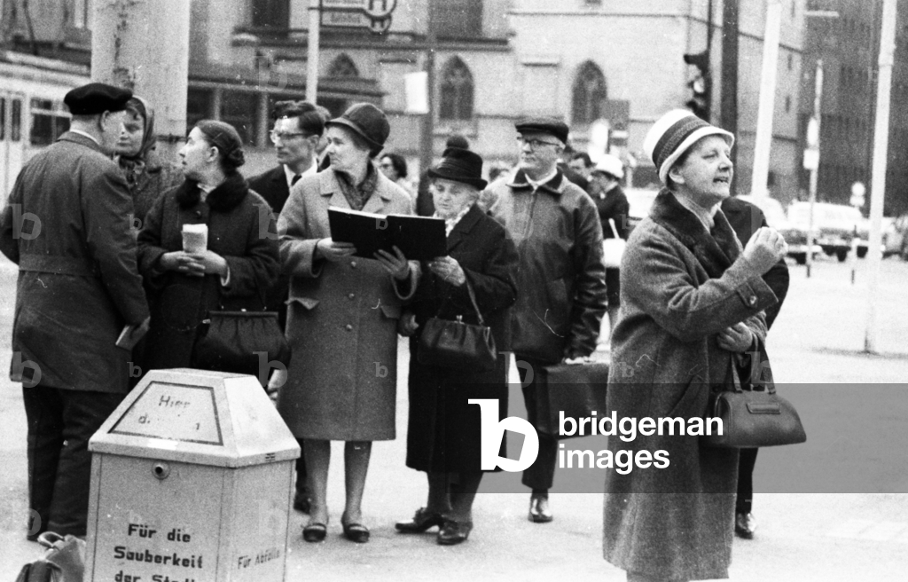 Bild von Fotografie "Persönlichkeiten von 1954 59 DEU" 1955