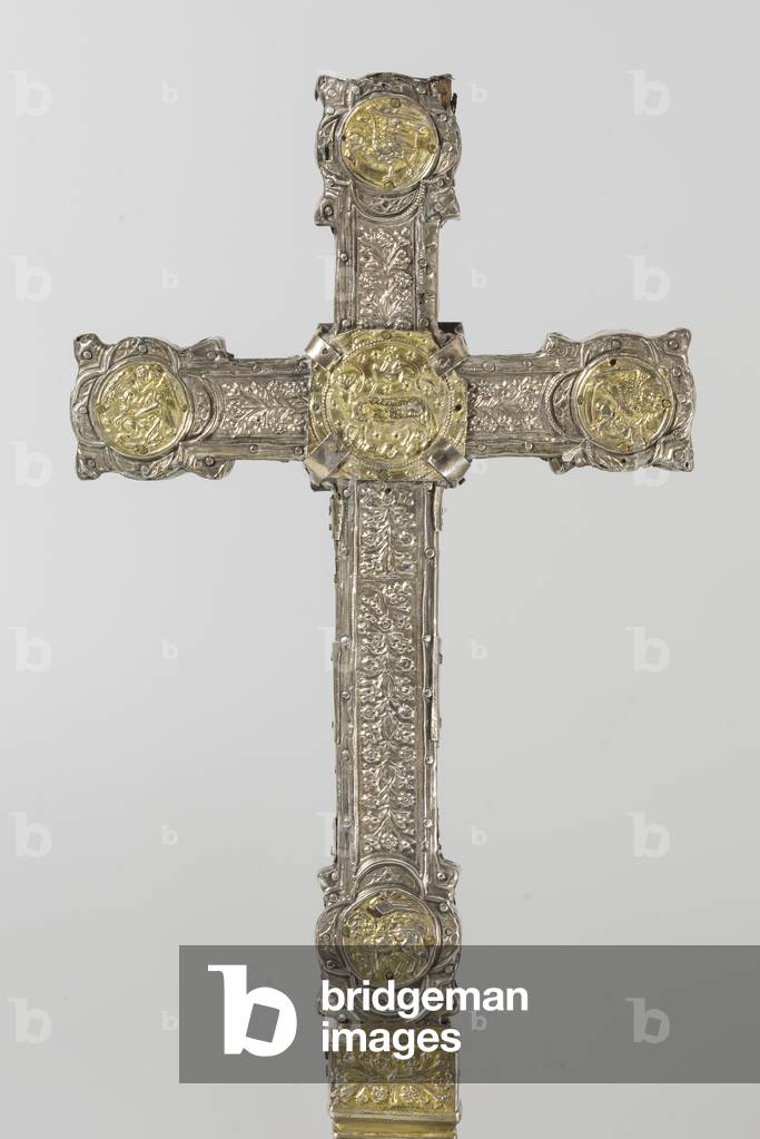 croce reliquiaria, XVII secolo (foglia argento su anima in legno)