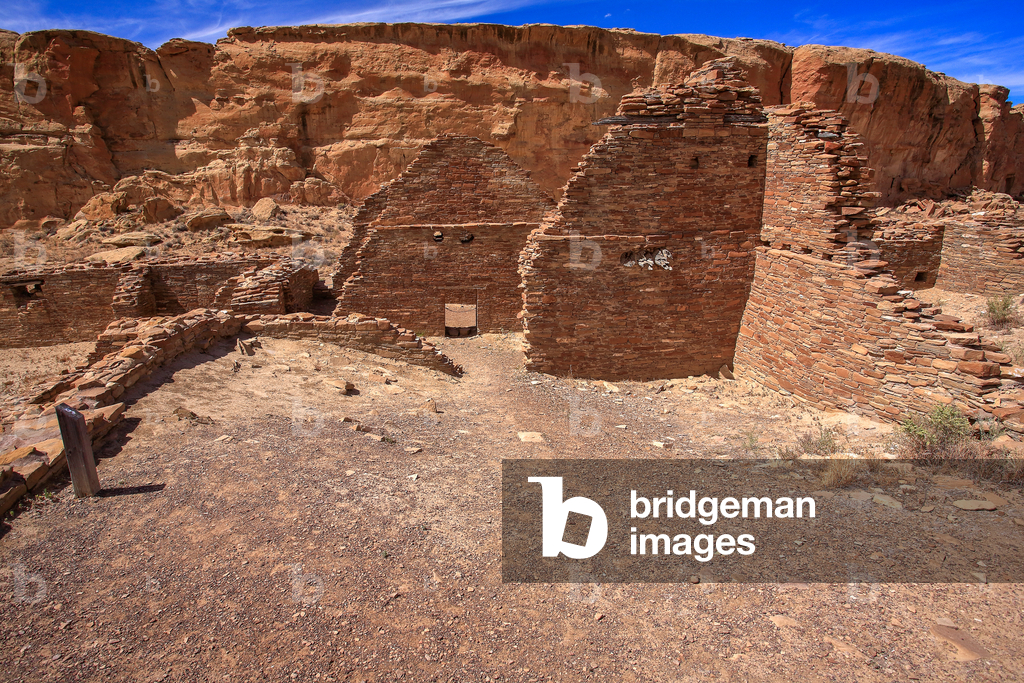 Image of Photography depicting Masonary stone walls at Chetro Ketl by Pre-Columbian
