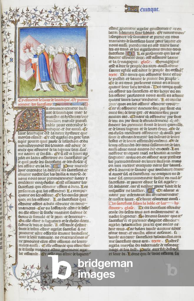 Miniatura dei sacerdoti israeliti, raffigurati come chierici, sacrificare un olocausto su un altare, con inizi