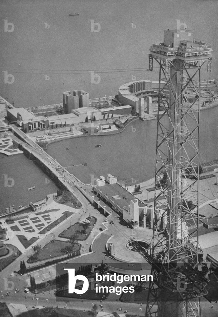 Immagine di Fotografia "Sky Ride dal cielo al secolo del progresso", 1933 di American Photographer, b/w