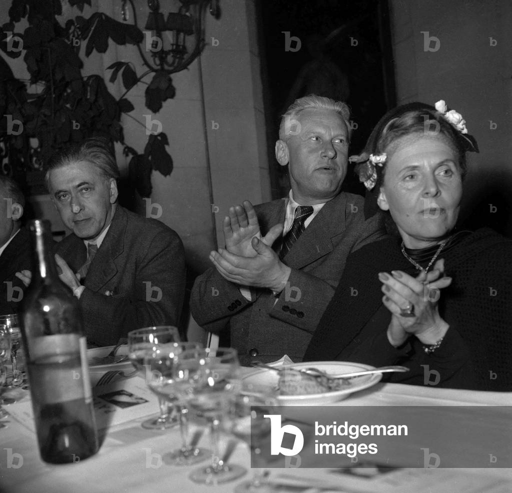 Immagine di Fotografia "Diner del Congresso Mondiale della Pace" 1949, b/w