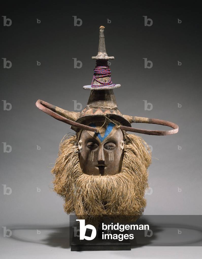 Yaka Helmmaske (Tier- & Gemüsefasern, Holz und Bast)