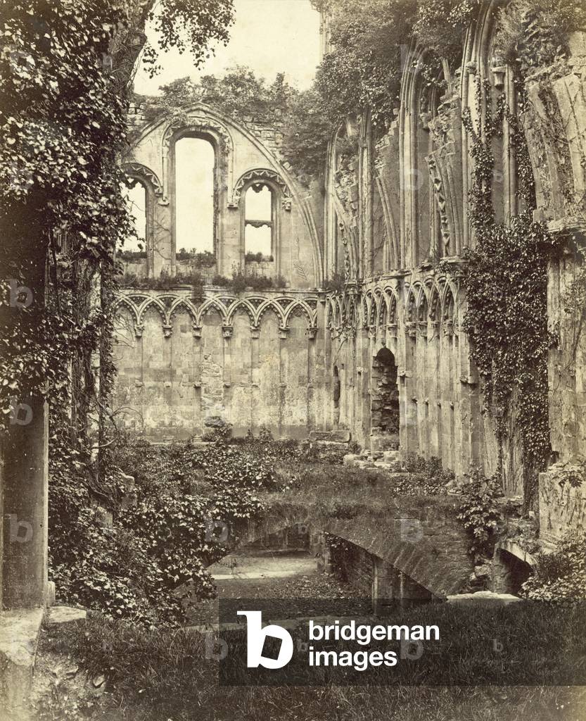 Glastonbury Abbey (s/w Foto)