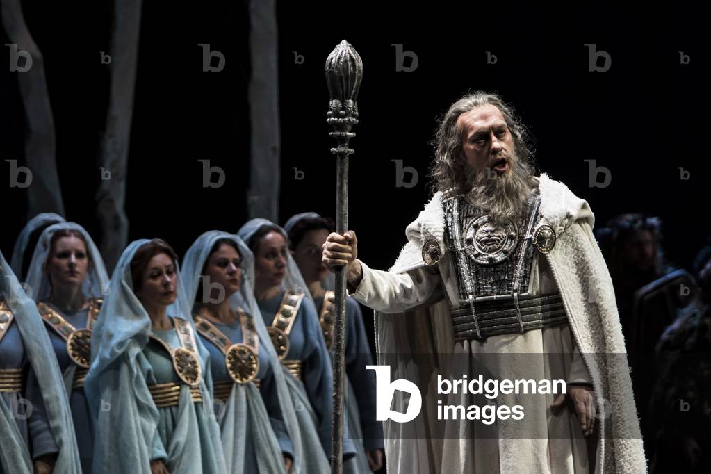 Ruben Amoretti as Oroveso (Foto)