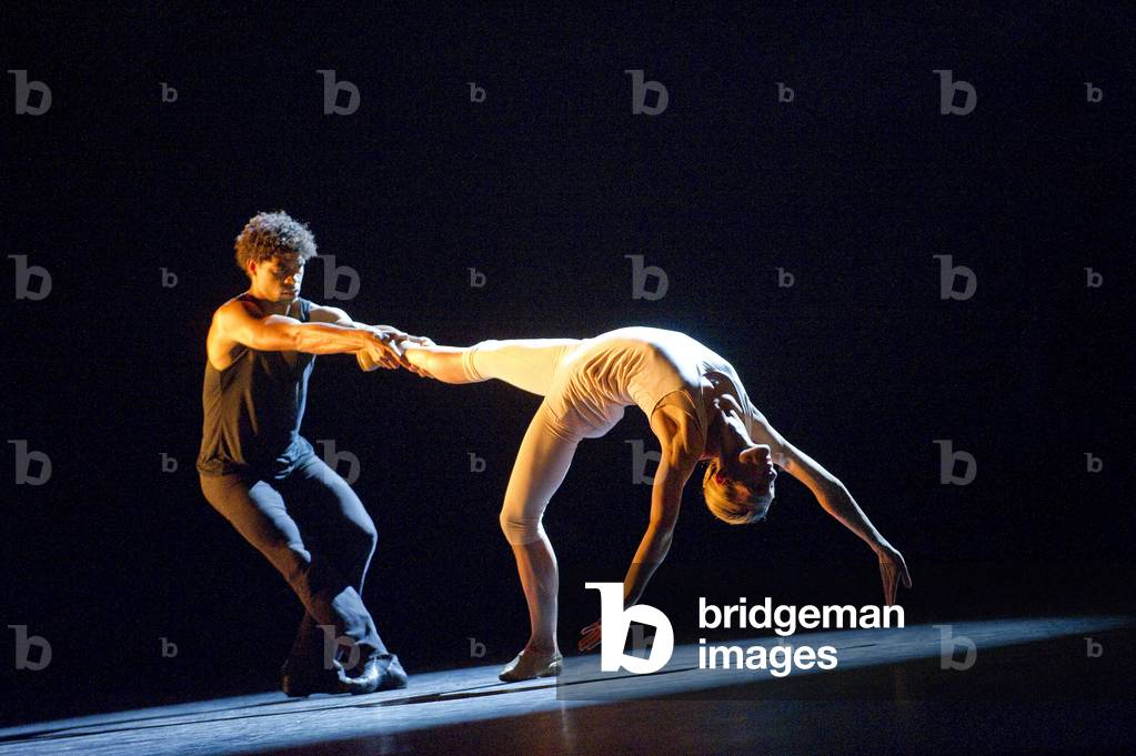 Carlos Acosta and Zenaida Yanowsky in On Before (photo)