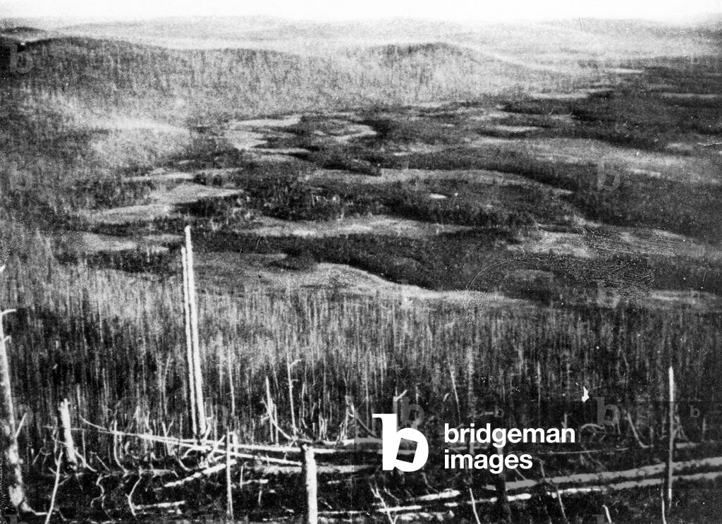 Жас жұбайлар төсек үстінде жыныстық қатынасқа түскен видео HD форматындағы анальный порно