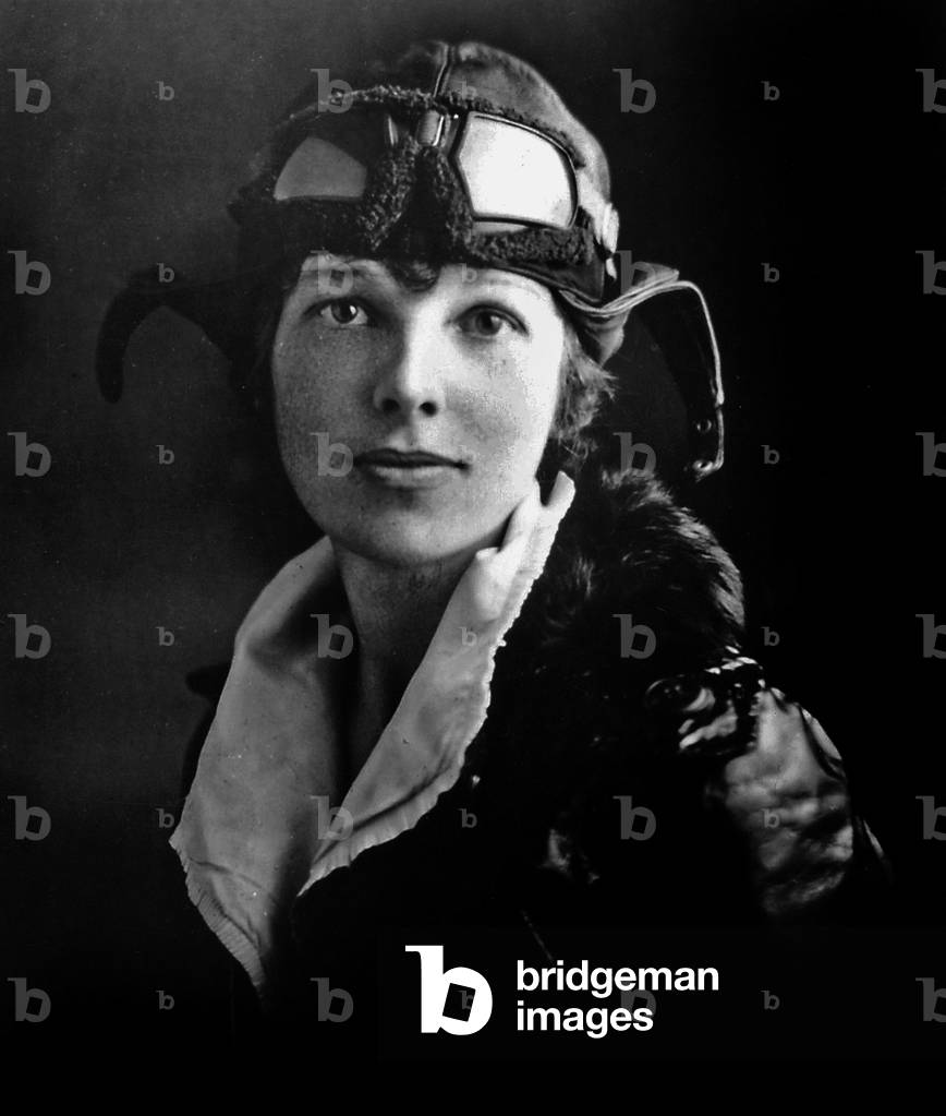 Image of Amelia Earhart, c.1935 (b/w photo) by Unknown photographer ...