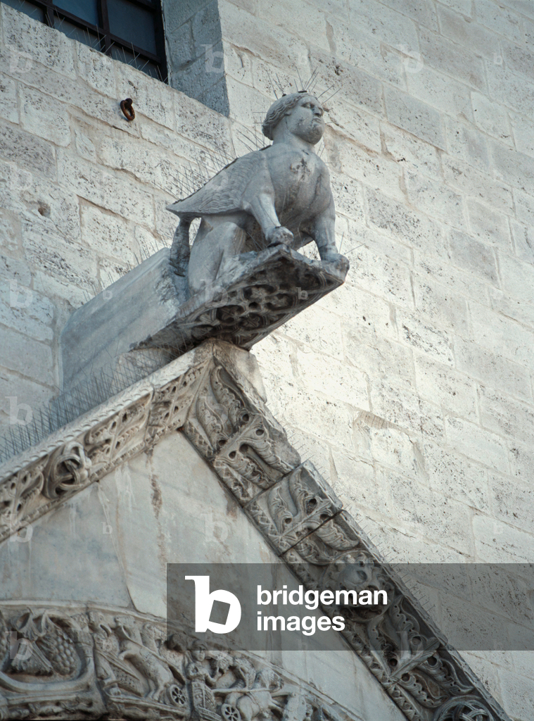 Bild von Fotografie "Basilika des Heiligen Nikolaus in Bari" von Erich Lessing