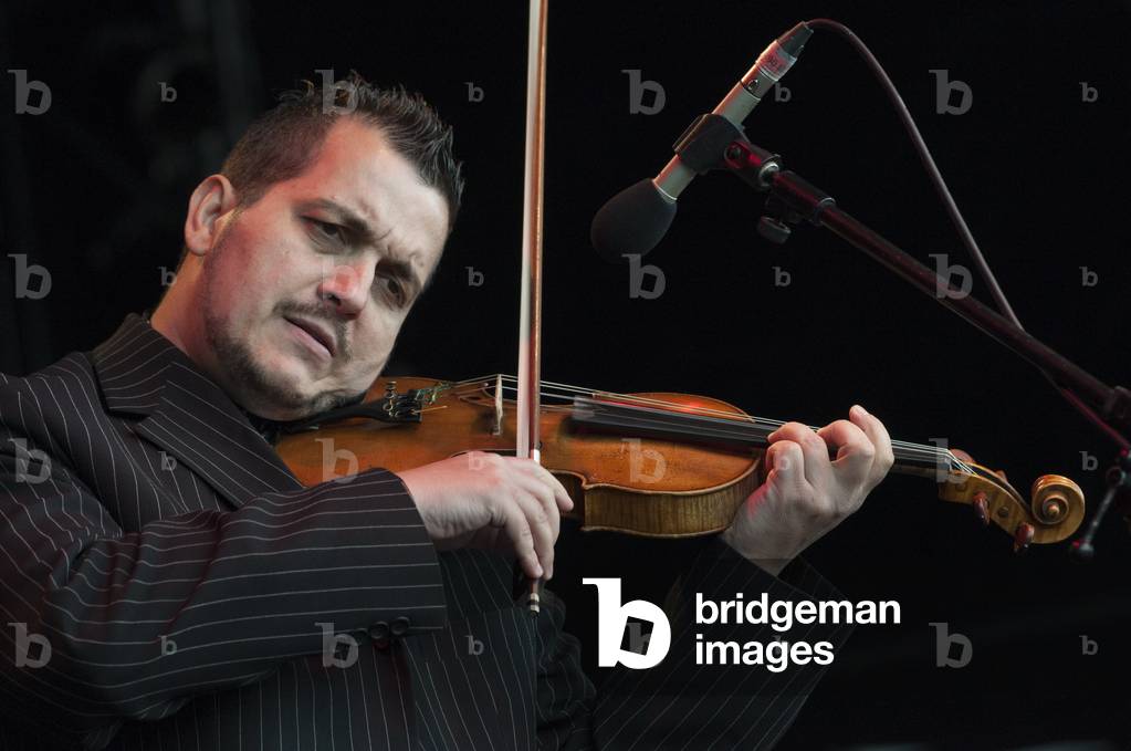 Immagine di Fotografia "Sentimento Gipsy Paganini (foto)" di Paul Tomlins