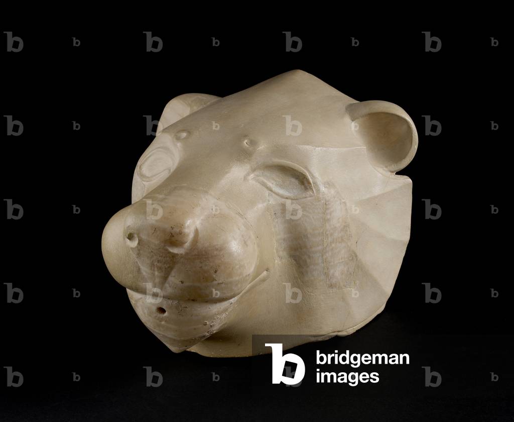 Bild von Skulptur "Löwenkopf-Rhyton" -350