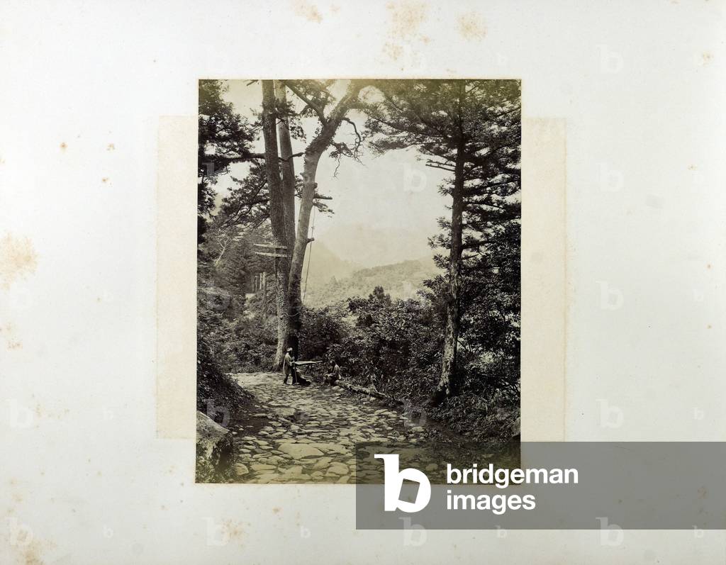 Hata, strada sul Passo di Hakone, sec. XIX (foto in b/n)
