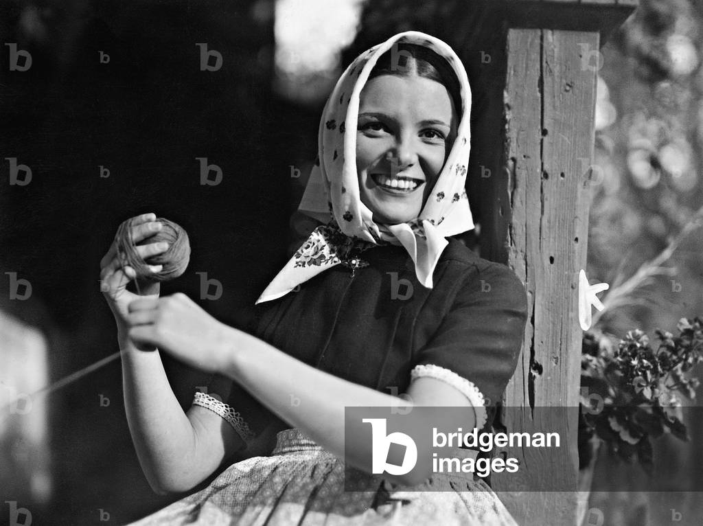 Immagine di Fotografia "Maria Andergast in 'Der verlorene Sohn '" 1934, b/w