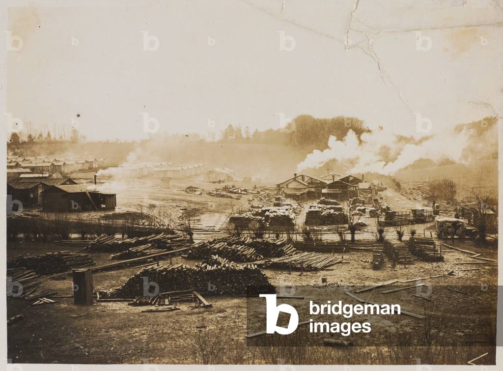 Bild von Fotografie "Holzhof" 1914 von Unknown photographer