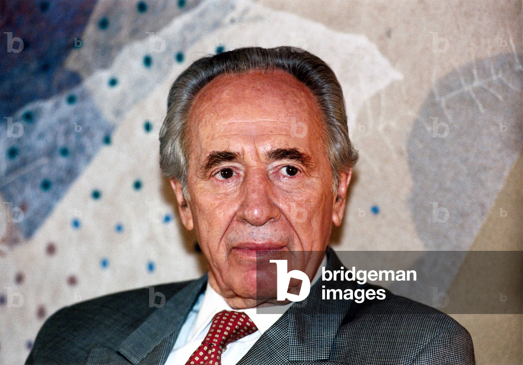 Image of Photography depicting Shimon Peres 1996
