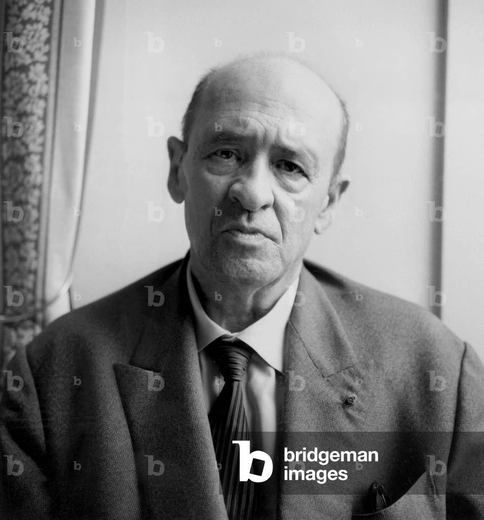 Bild von Fotografie "Jacques Audiberti (1899-1965) Französischer Dichter und Dramatiker am 2. Juni 1964 (s/w F