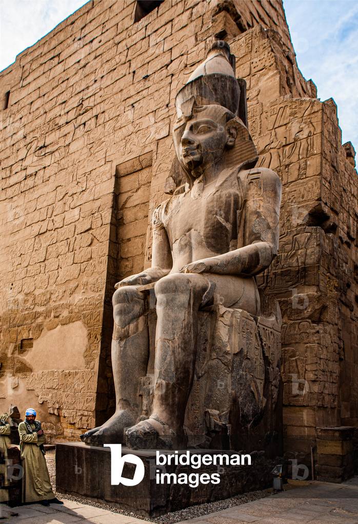 Entrance pylon flanked by two colossal statues of Ramses