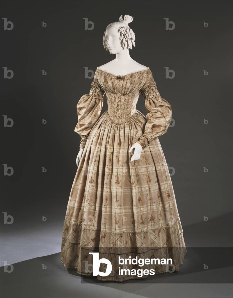 Abito da giorno donna, c.1838 (taffettà di seta stampato a ordito)