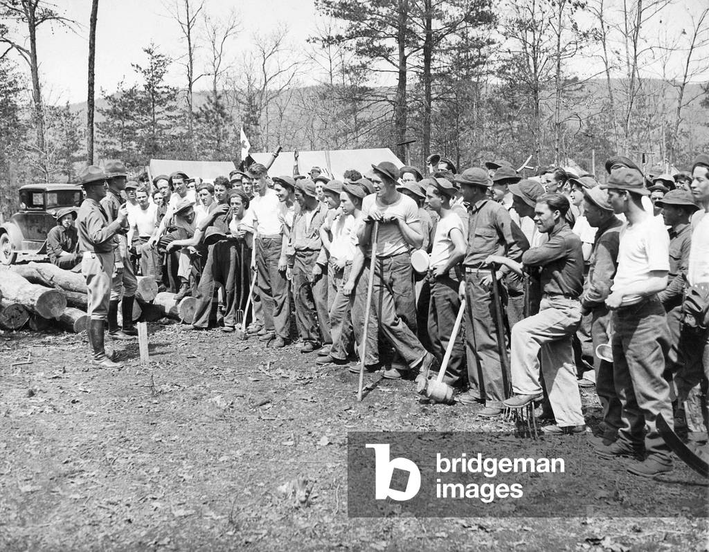 Work-creation program during the time of the New Deal, 1933 (b/w photo)