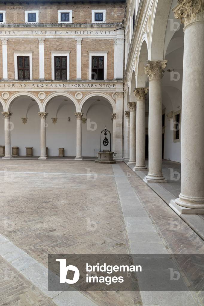 Bild von Fotografie "Dogenpalast in Urbino" von Camillo Balossini