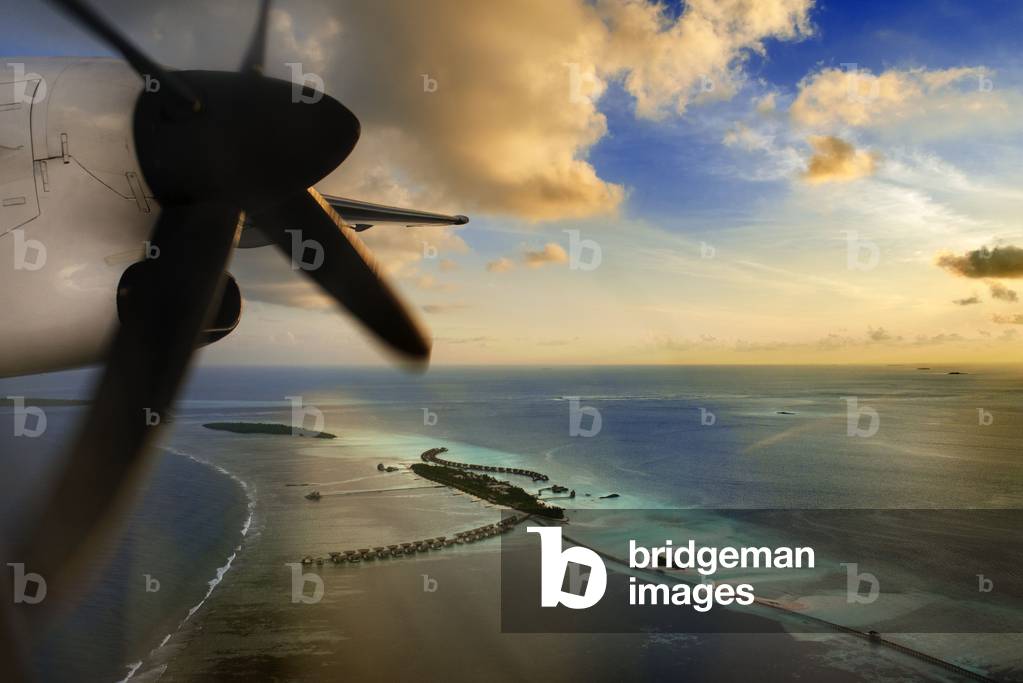 Aerial view on Maldives islands, Gaafu Alifu Atoll (photo)