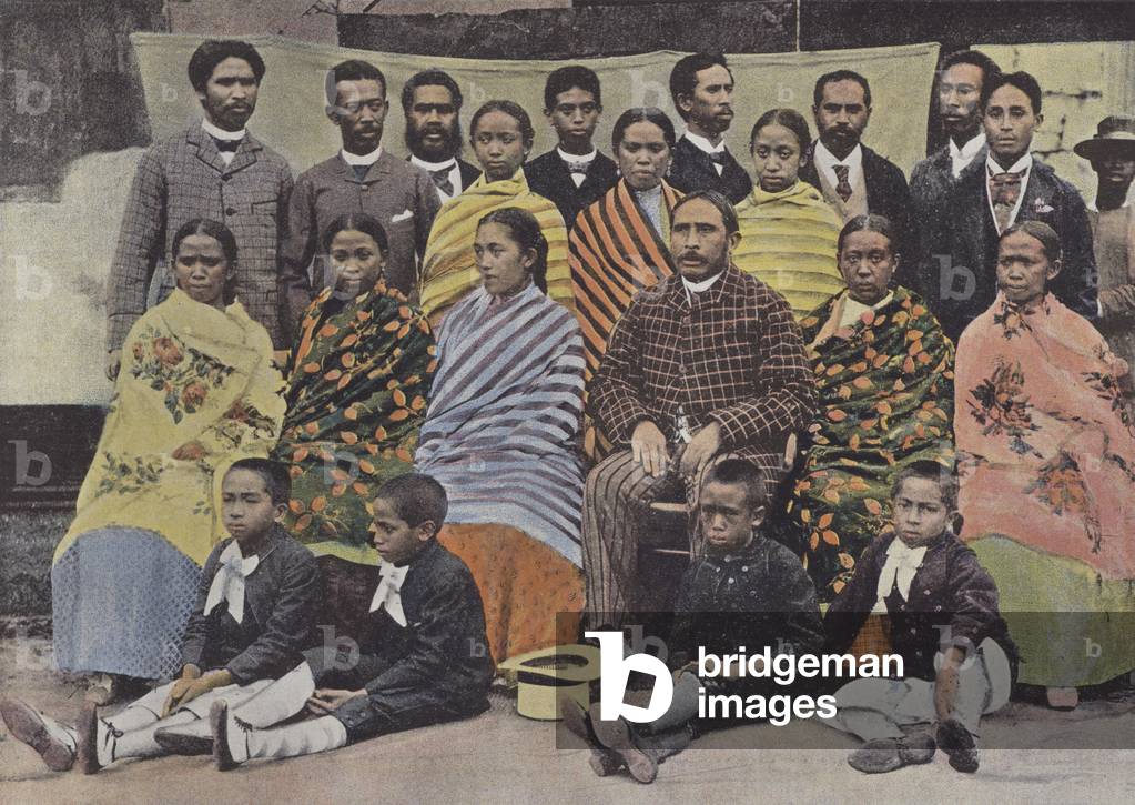 Rainandriamampandry, Premier Ministre De l'Interieur, Et Sa Famille (foto a colori)