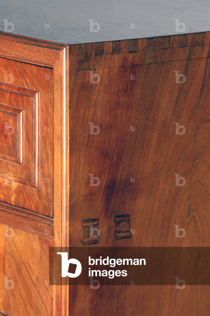 Walnut cabinet, 1920 (walnut)