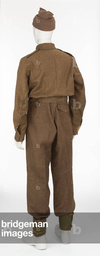 "Pantaloni da battaglia" 1945 di British School