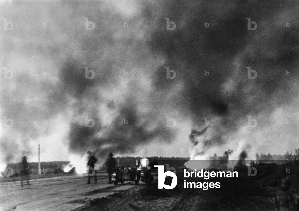 Image of German troops after a battle on the Eastern Front, 1941