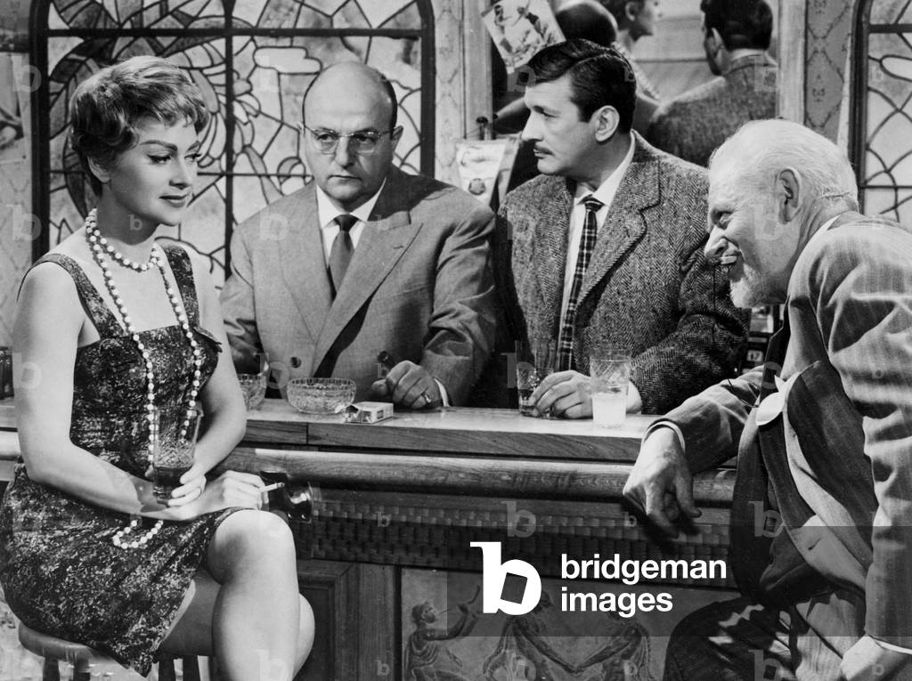 "Les contrefacteurs de Paris de Gilles Grangier avec Martine Carol" di Marcel Dole, b/w