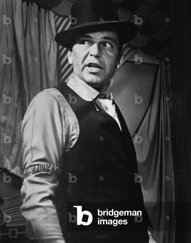 "Robin e i 7 cappucci di Gordon Douglas" 1964, b/w